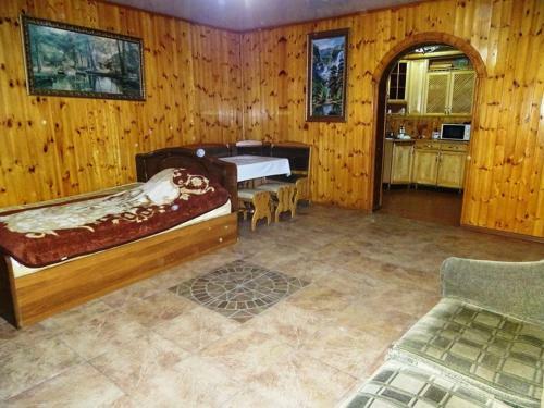 Hostal Luisa Guest House