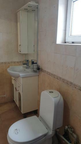 Hostal Luisa Guest House