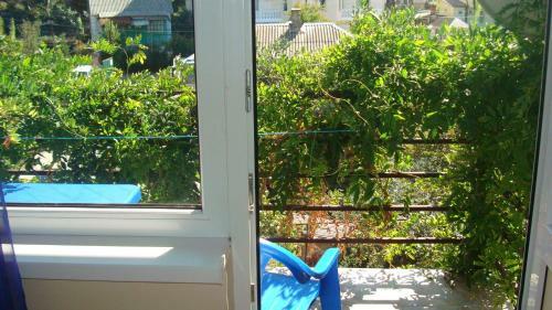 Hostal Guest House Almira