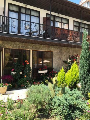 Hostal Beliy Dom
