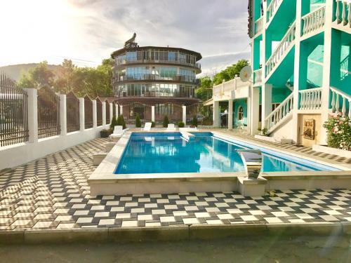 Hotel Gostinitsa Dubok