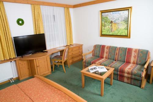 Hostal Guesthouse Avsenik