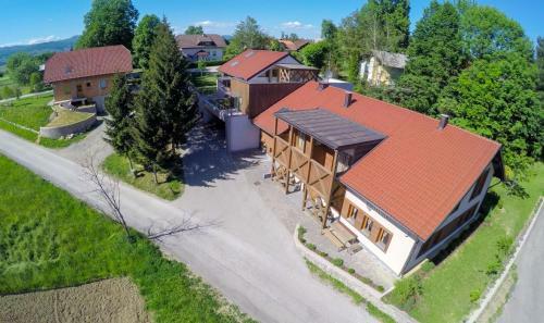 Apartments Maleri?