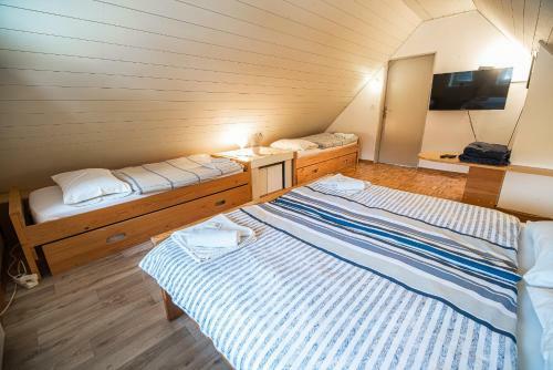 Hostal Guest House Hermanov Hram