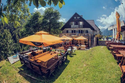 Hostal Guest House Hermanov Hram