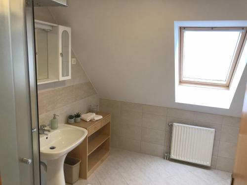 Hostal Encijan Apartments