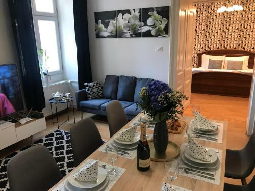 Leon Downtown Apartment