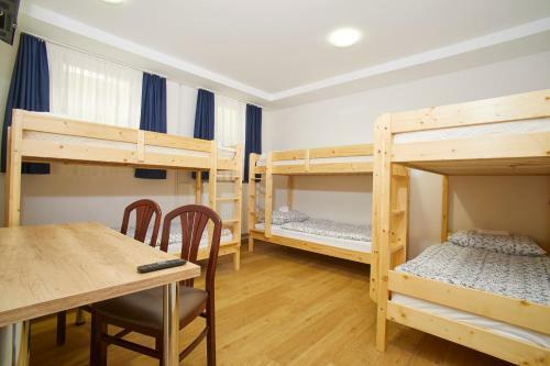 Hostel Delalut