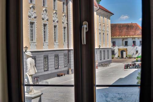 Linhart Hotel