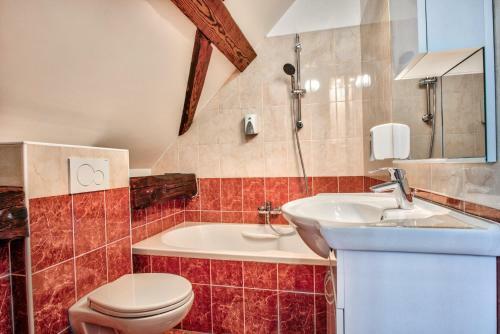 Linhart Hotel