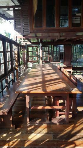 Hotel Ruean Mai Chai Khlong