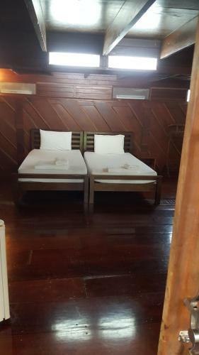 Hotel Ruean Mai Chai Khlong