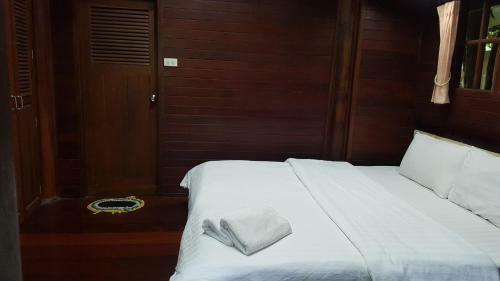 Hotel Ruean Mai Chai Khlong