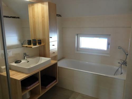 Apartamento Ferienwohnung Landschitzseen