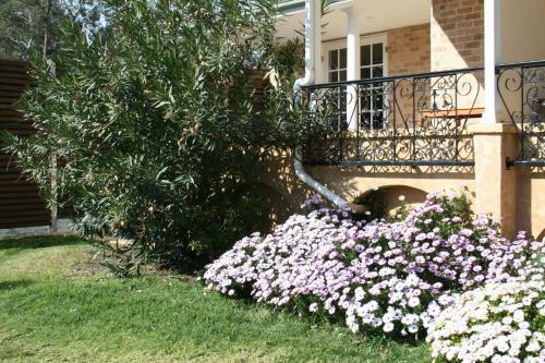 Apartamentos Colin's Garden