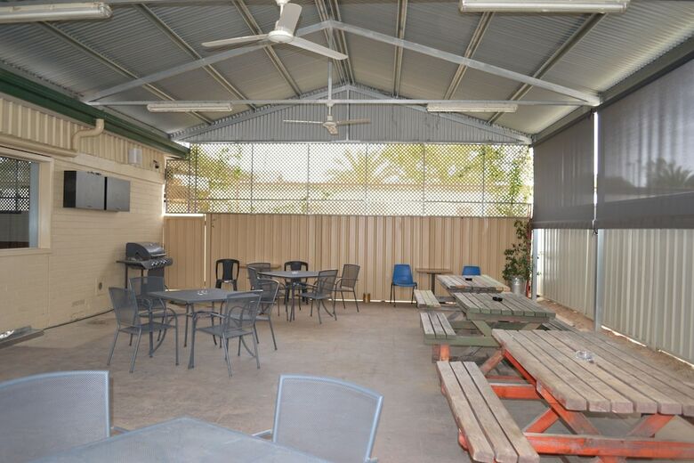Shamrock Hotel Motel Balranald