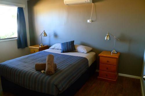 Onslow Sun Chalets And Motels