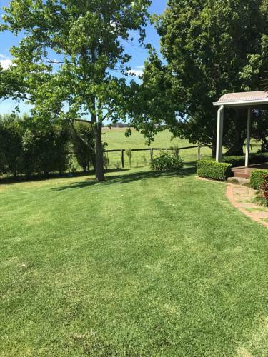 Bed & Breakfast The Willows B N B
