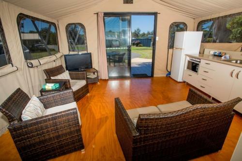 Reflections Holiday Parks Mylestom