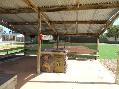 Motel Moonta Bay Cabins
