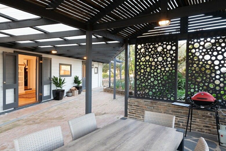 Villa The Other House