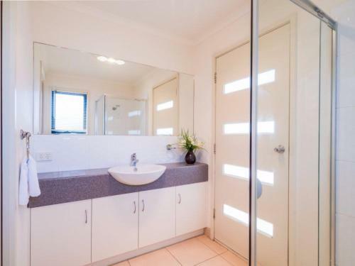 Fischer Torquay By Gold Star Stays