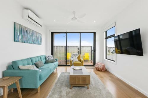 Beach & Golf Stays, Australia
