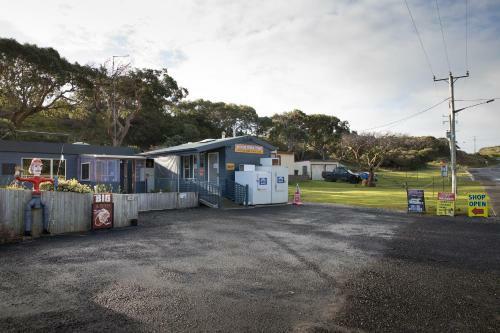 Arthur Riverfront And Sea Lodge Upstream