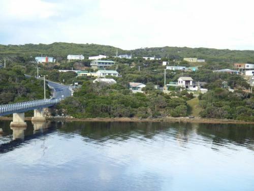 Arthur River Holiday Units