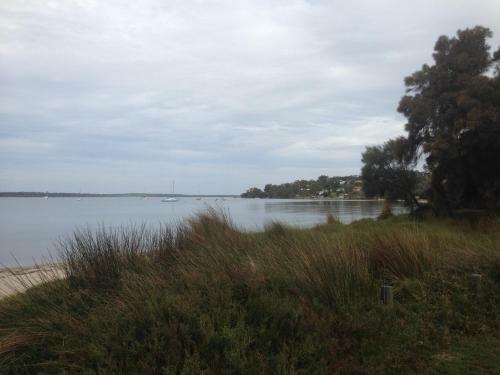 Beautiful, Peaceful Estuary Views, Five Star Quantity