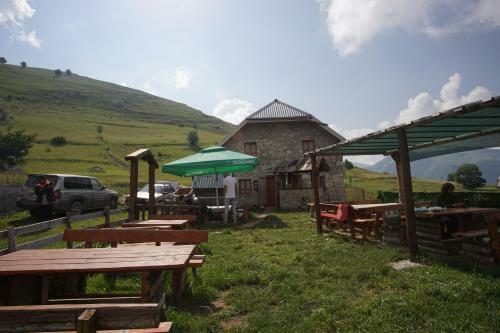 Hostal Guesthouse Letnja Basta