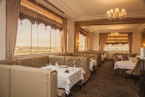Shirvan Hotel & Spa