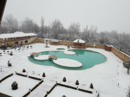 Kaspia Yeddi Gozel Hotel