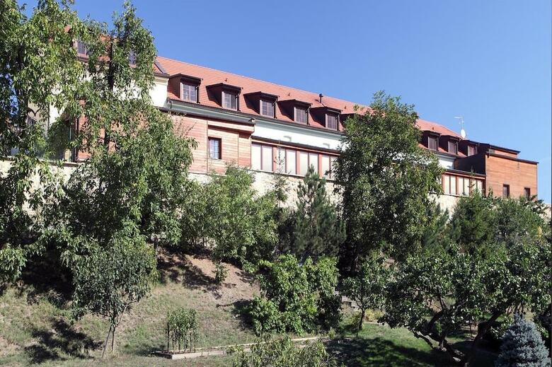 Hotel Chvalsk� Tvrz