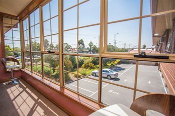 Hotel St Georges Motor Inn