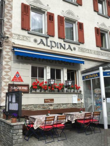 Hotel Alpina