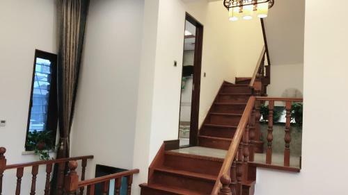 New Yihai Holiday Villa
