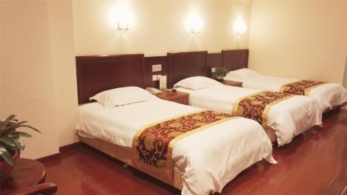 Greentree Inn Fuyang Development Zone Weisan Road Express Hotel