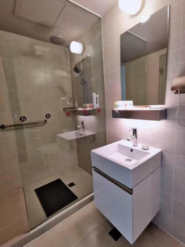 Hotel ?????????????????