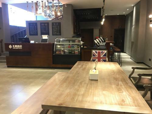 Hostal Kong Ming Hotel