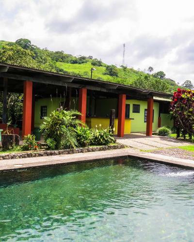 Lodge Los Gallitos Hotel