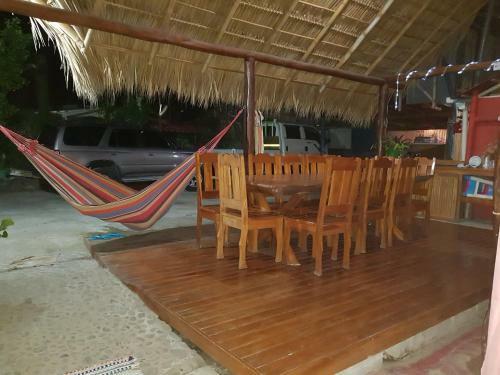 Hostal Mauras Tropical Mini Hostel