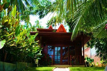 Hotel Cyana Beach Resort