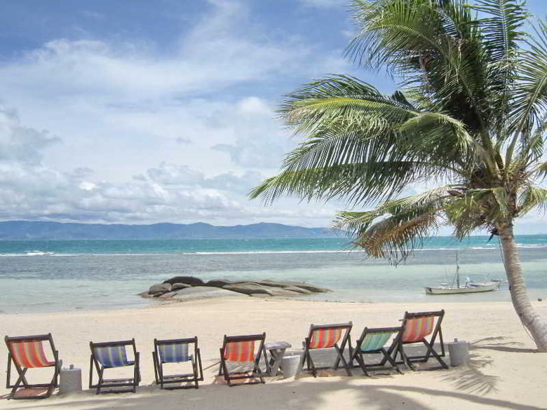 Hotel Thaniza Beachfront Resort