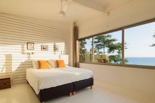 Panavision Villas