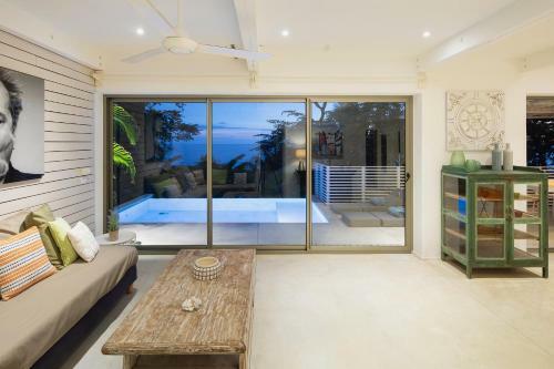 Panavision Villas