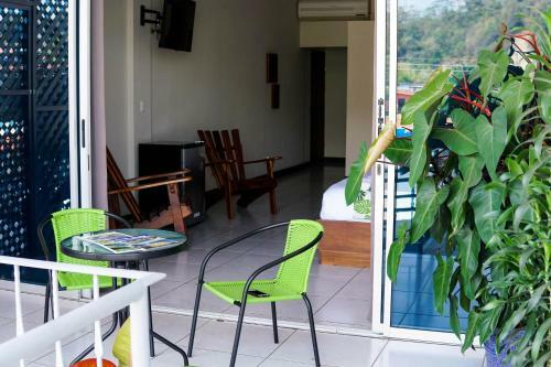 Hotel Puerta Del Cielo Quepos