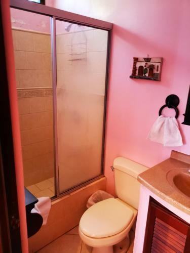 Hostal Cabinas Confort Puntarenas