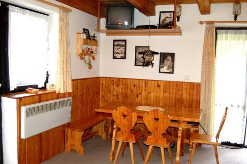 Holiday Home In Ceska Cermna 1036