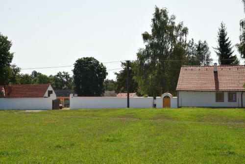 Apartm�ny Koj�kovice - T?ebo?